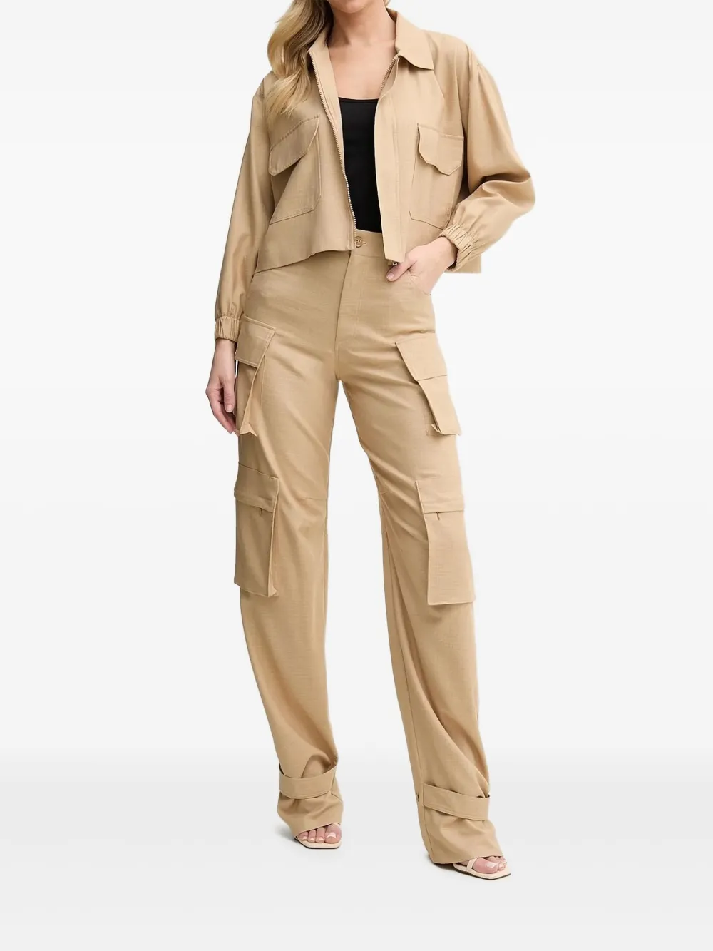 Куртка на молнии с карманами SIMONA CORSELLINI, нейтральный
Куртка на молнии с карманами SIMONA CORSELLINI, нейтральный