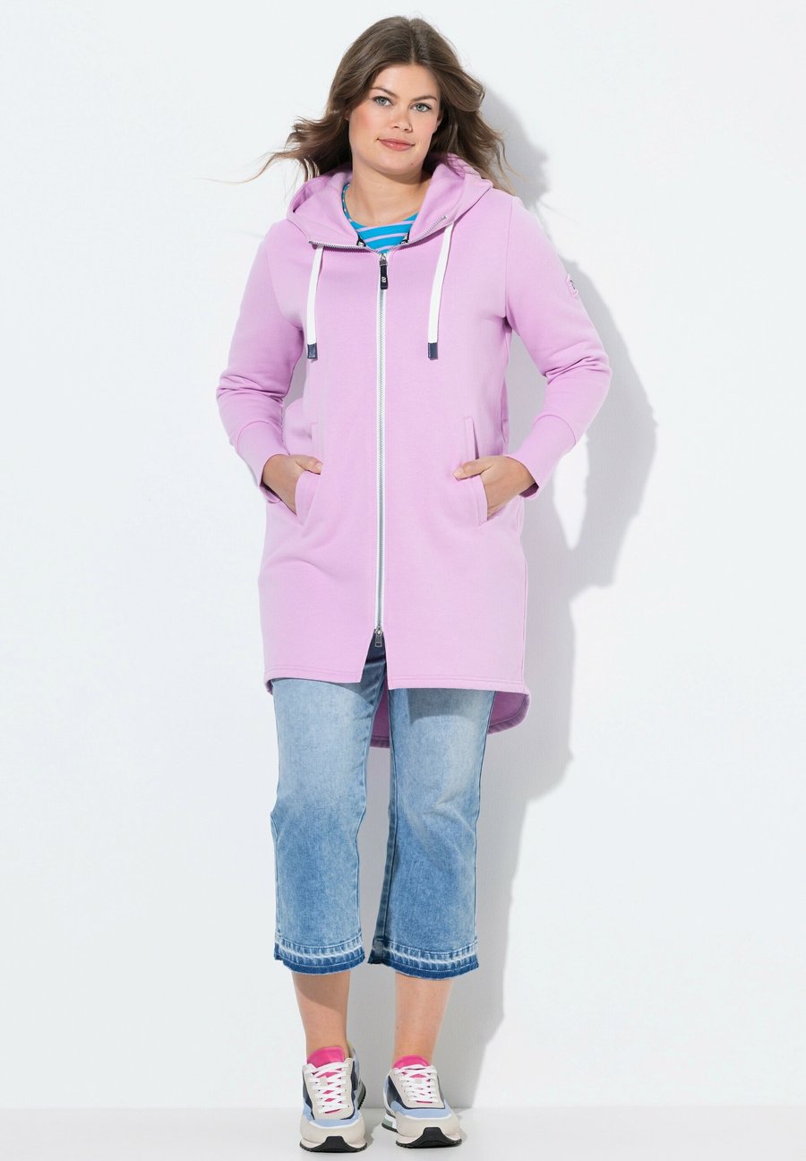 Толстовка LAURASØN LONG SLEEVES, Hydrangea/Pink
Толстовка LAURASØN LONG SLEEVES, Hydrangea/Pink