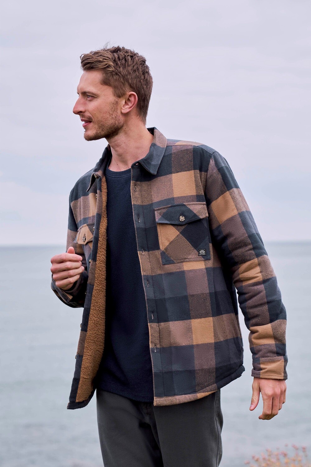 Рубашка Animal Tide на флисовой подкладке, темно-серый
Рубашка Animal Tide на флисовой подкладке, темно-серый