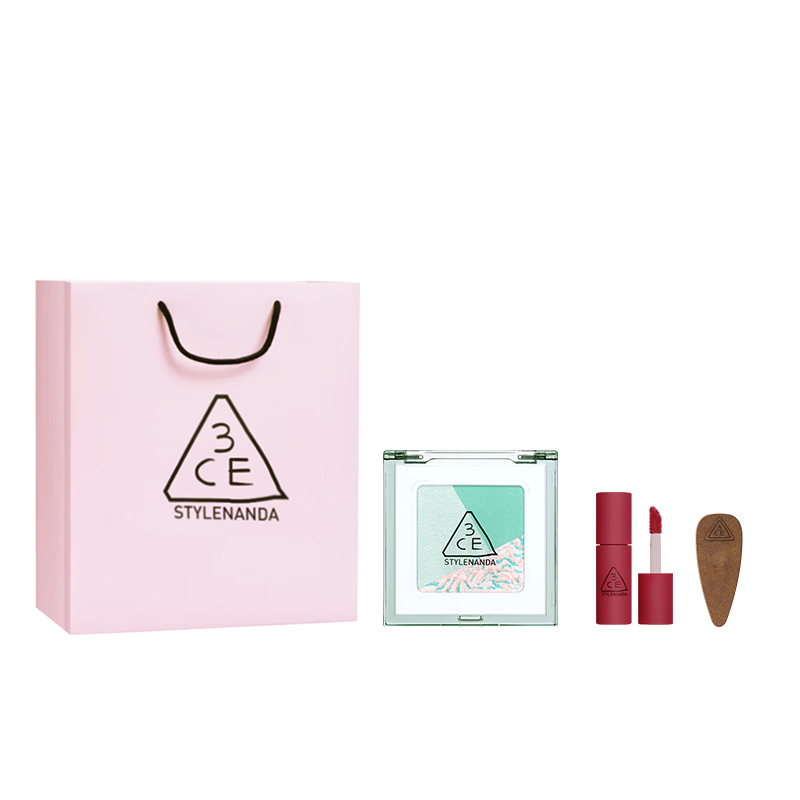 Тени для век Block три цвета Natural Clear 3CE
Тени для век Block три цвета Natural Clear 3CE