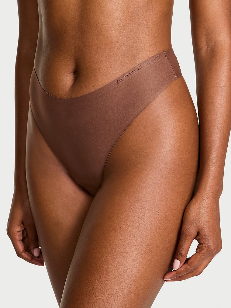 Трусики-Стринги Body by victoria flex со средней посадкой Body By Victoria, smooth mousse
Трусики-Стринги Body by victoria flex со средней посадкой Body By Victoria, smooth mousse