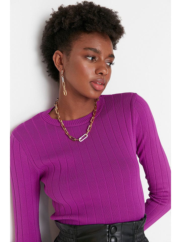 Свитер trendyol, фиолетовый
Свитер trendyol, фиолетовый