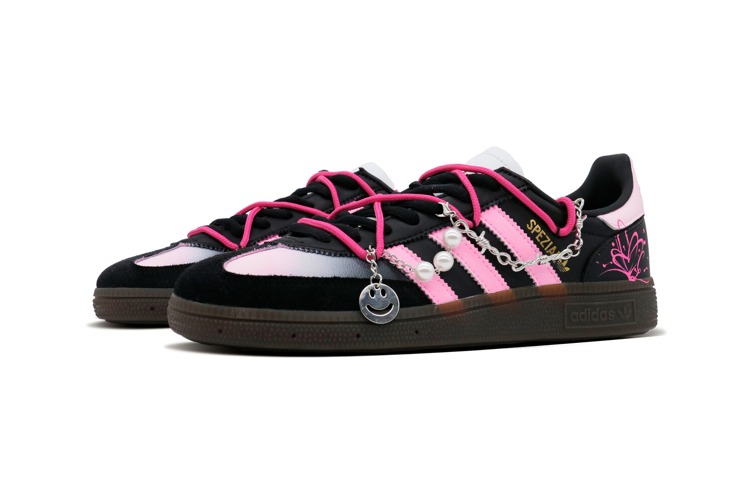 Кроссовки adidas originals Handball Spzl Skateboarding Shoes Unisex Low-top Black/powder, черный/розовый
Кроссовки adidas originals Handball Spzl Skateboarding Shoes Unisex Low-top Black/powder, черный/розовый
