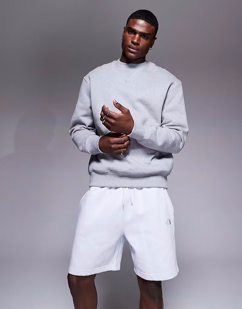 Шорты с логотипом The North Face Essential серого цвета
Шорты с логотипом The North Face Essential серого цвета