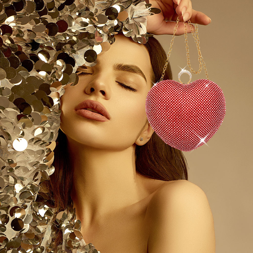 Вечерний клатч с сердечками из стразов или через плечо FASHNZFAB
Вечерний клатч с сердечками из стразов или через плечо FASHNZFAB