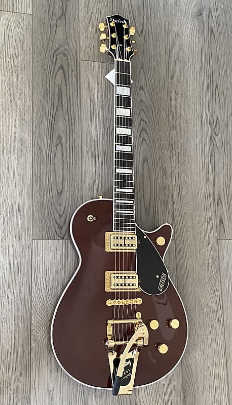 Электрогитара Gretsch G6228TG Players Edition Jet BT with Bigsby 2021 Walnut Stain
Электрогитара Gretsch G6228TG Players Edition Jet BT with Bigsby 2021 Walnut Stain