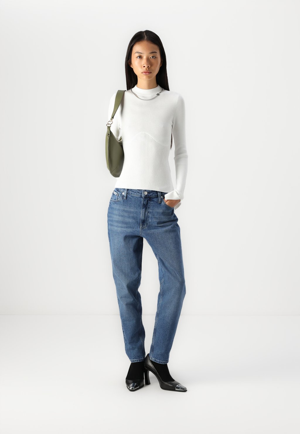 Джемпер SONELIA HUGO, молочный 
Джемпер SONELIA HUGO, молочный