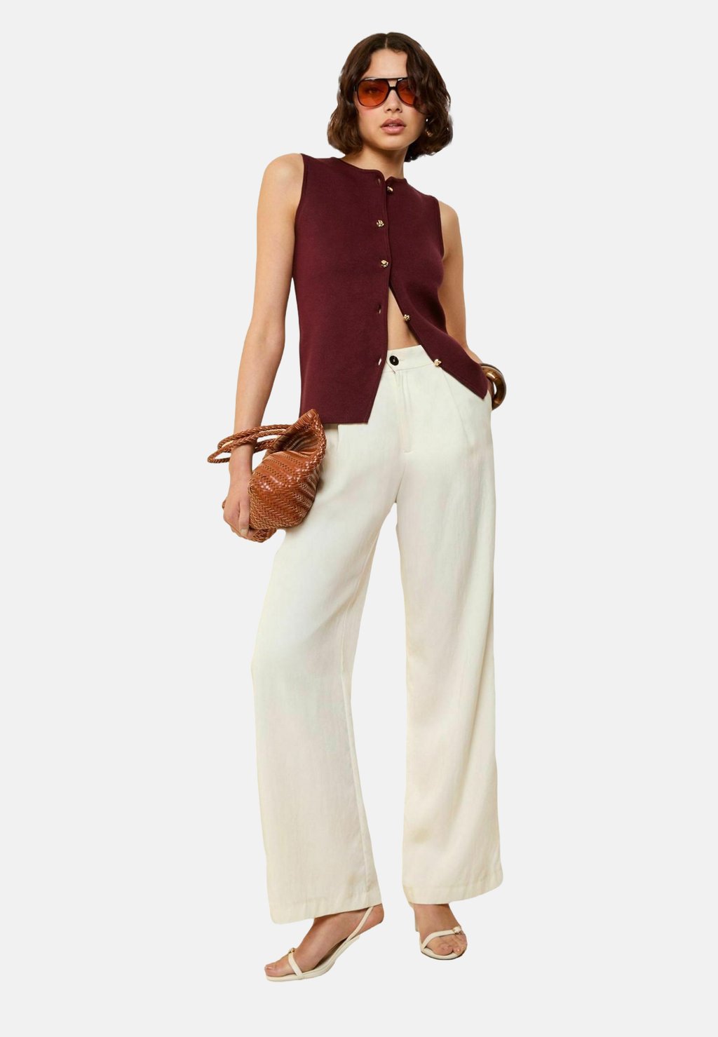 Жилет REGULAR FIT - STATEMENT BUTTON Friends Like These, красный
Жилет REGULAR FIT - STATEMENT BUTTON Friends Like These, красный