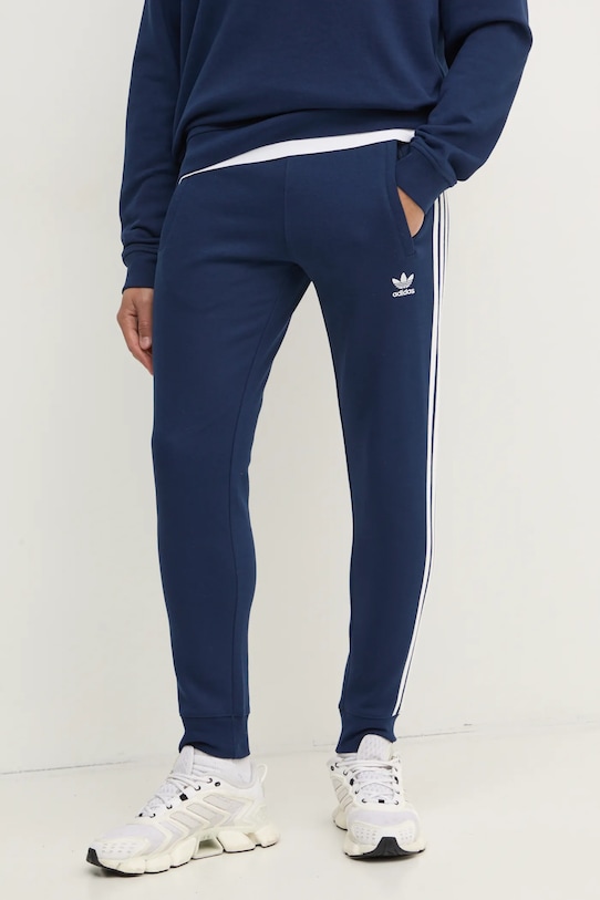 Спортивные брюки 3-Stripes Adidas Originals, темно-синий
Спортивные брюки 3-Stripes Adidas Originals, темно-синий