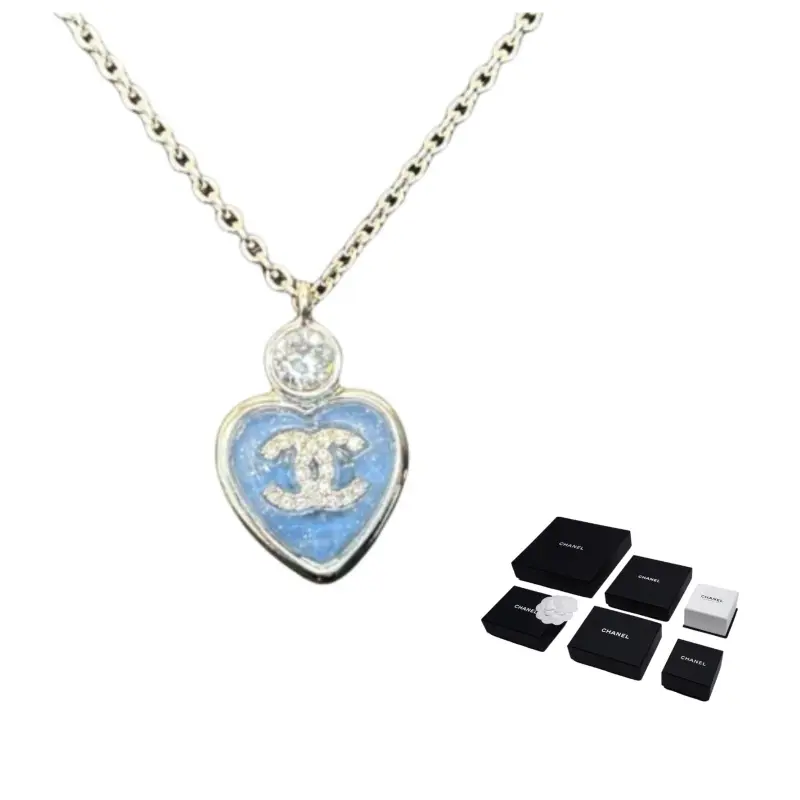 CHANEL Кулоны Unisex Glacier Blue
CHANEL Кулоны Unisex Glacier Blue