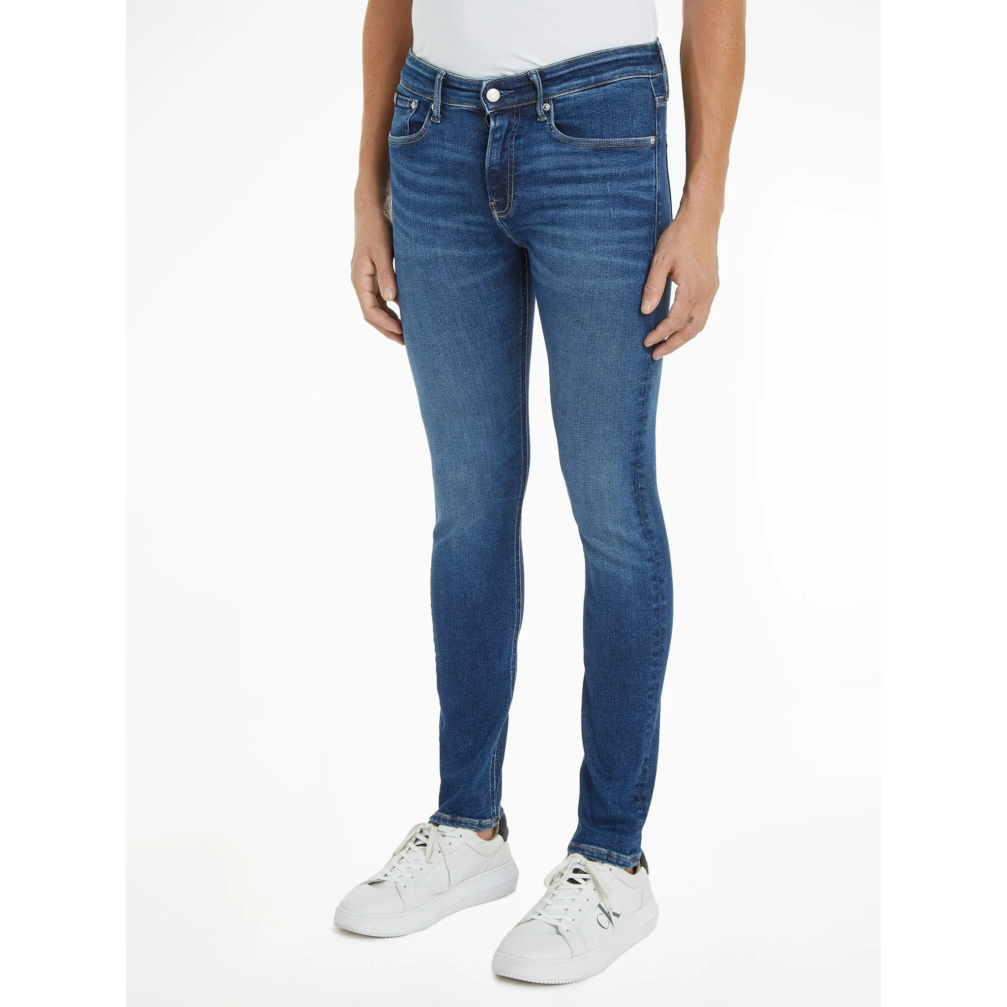 Джинсы скинни Calvin Klein Jeans "SKINNY", модель с 5 карманами, джинсовый
Джинсы скинни Calvin Klein Jeans "SKINNY", модель с 5 карманами, джинсовый