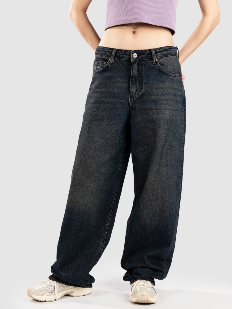 Джинсы REELL Chloe Baggy Jeans, crazy dirty
Джинсы REELL Chloe Baggy Jeans, crazy dirty
