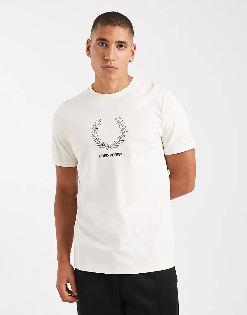 Футболка с графическим венком Fred Perry цвета экрю
Футболка с графическим венком Fred Perry цвета экрю