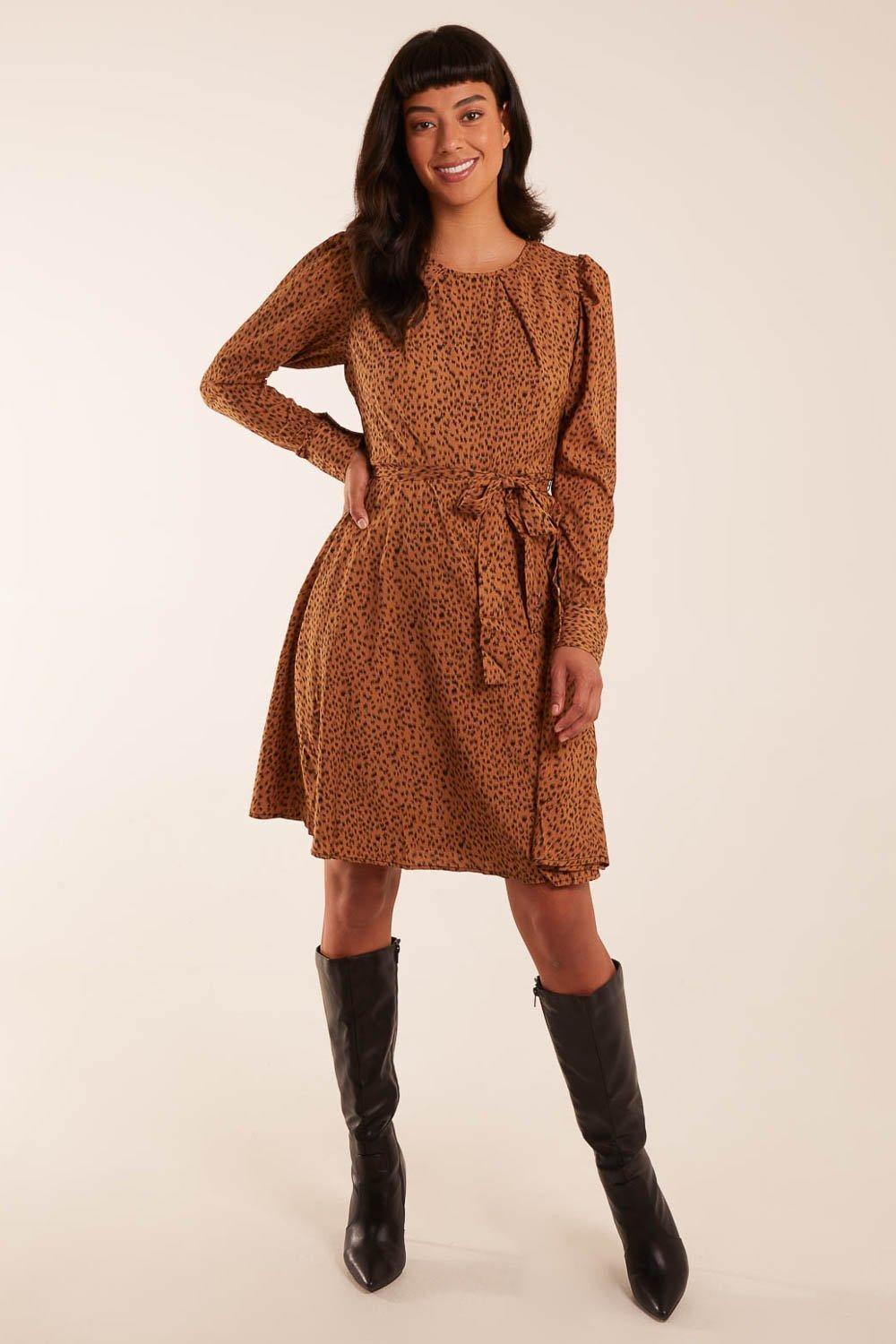 Мини-платье Skater с круглым вырезом Blue Vanilla, бежевый
Мини-платье Skater с круглым вырезом Blue Vanilla, бежевый