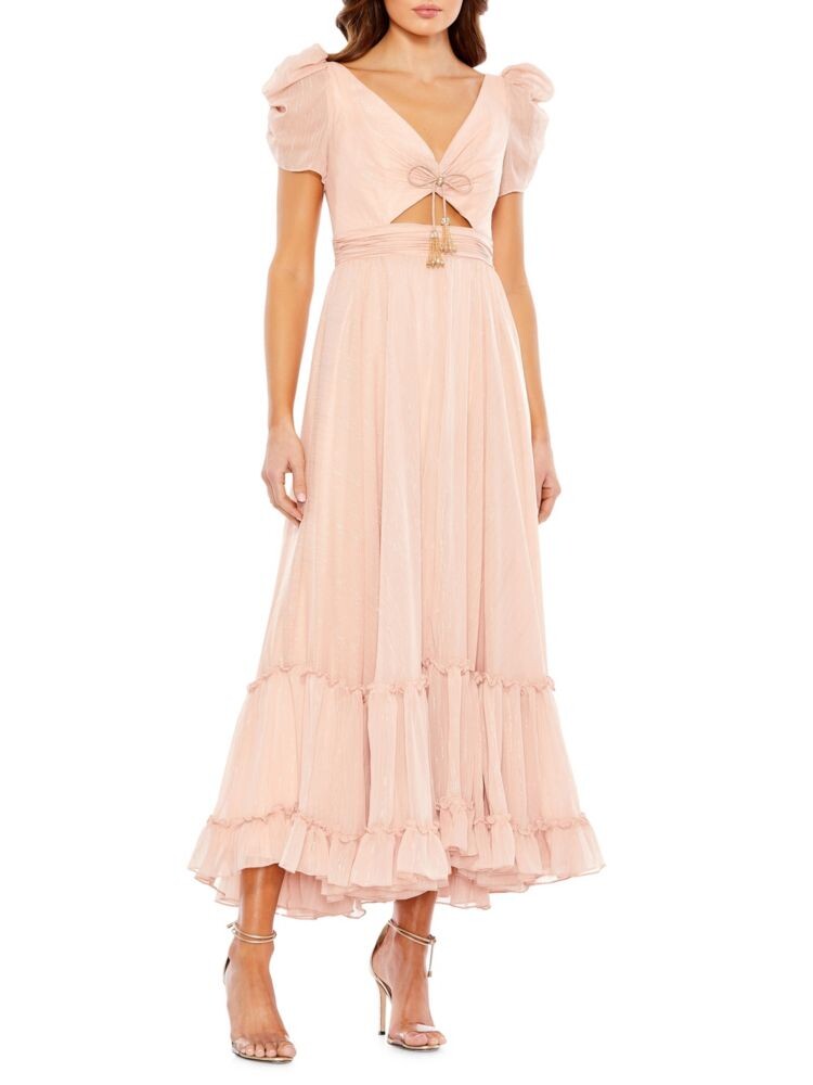 Платье макси с металлизированным вырезом и рюшами Mac Duggal, розовый 
Платье макси с металлизированным вырезом и рюшами Mac Duggal, розовый