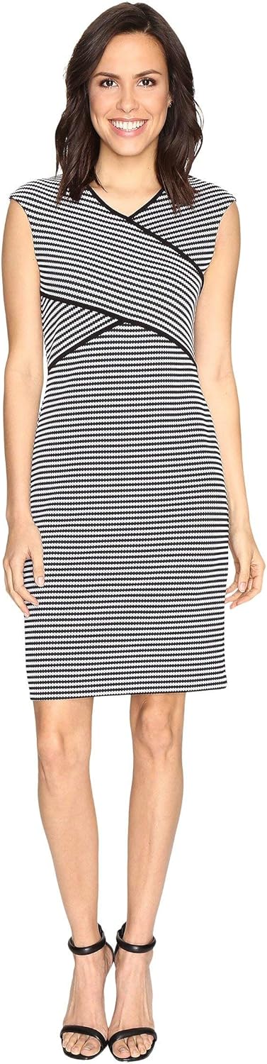 Женское платье Calvin Klein с полосками, Black/White Stripe Black/White
Женское платье Calvin Klein с полосками, Black/White Stripe Black/White