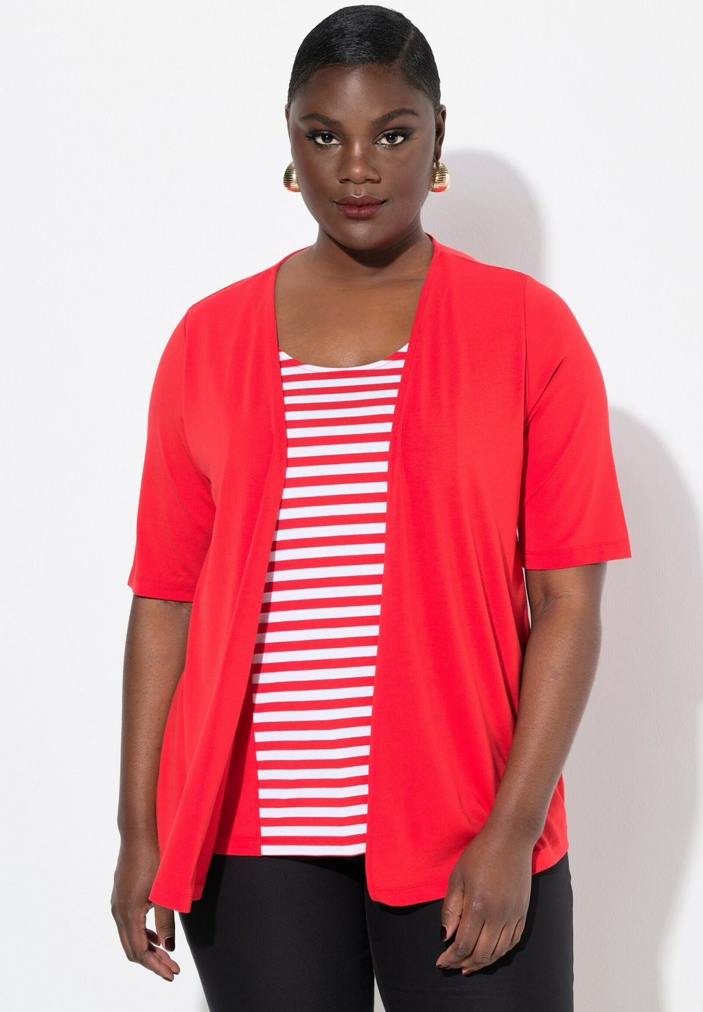 Футболка с принтом LAYERED LOOK Ulla Popken, красный
Футболка с принтом LAYERED LOOK Ulla Popken, красный