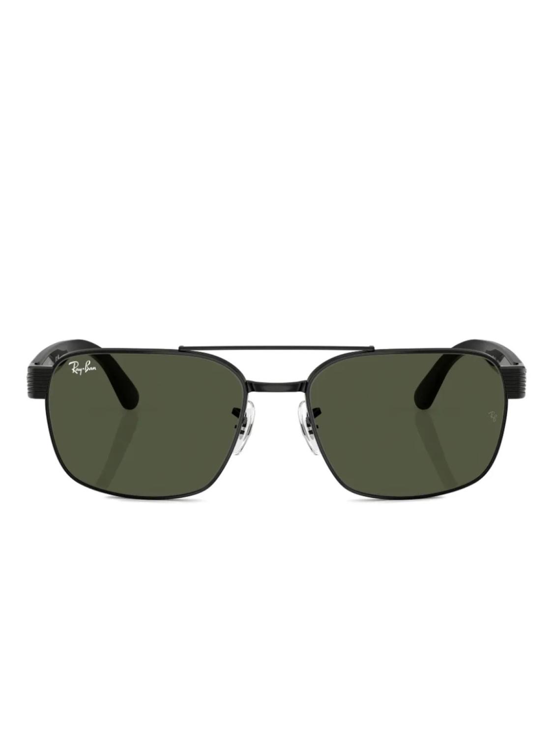 Солнцезащитные очки RB3701 Ray-Ban, черный
Солнцезащитные очки RB3701 Ray-Ban, черный