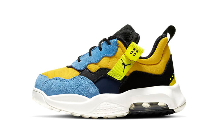 Кроссовки для малышей Jordan MA2 TD
Кроссовки для малышей Jordan MA2 TD