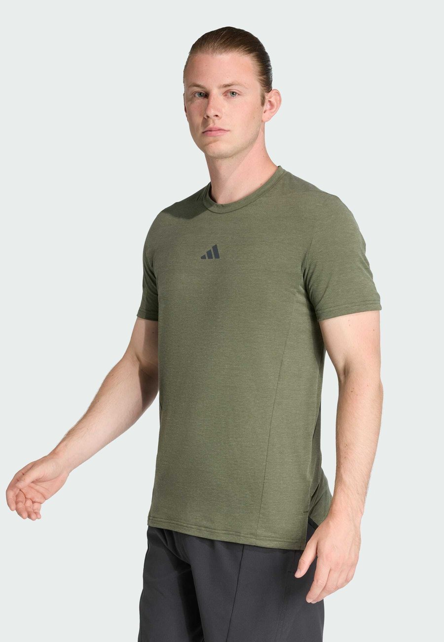 Футболка Adidas Performance D4T WORKOUT, Night Cargo/Dark Green
Футболка Adidas Performance D4T WORKOUT, Night Cargo/Dark Green