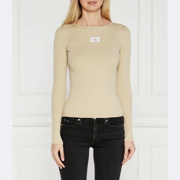 Облегающий свитер Calvin Klein, бежевый
Облегающий свитер Calvin Klein, бежевый