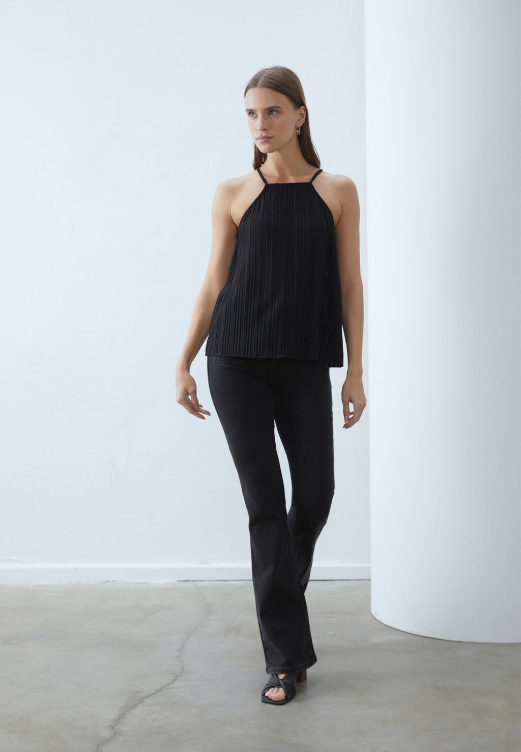 Топ Anna Field, черный
Топ Anna Field, черный