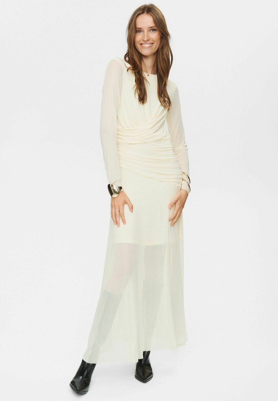 Платье Nümph Maxi dress, Golden Haze/Beige
Платье Nümph Maxi dress, Golden Haze/Beige