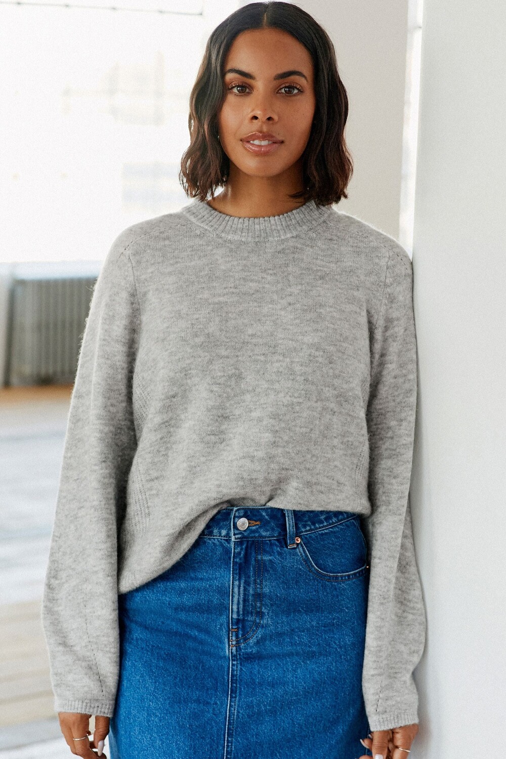 Свитер с круглым вырезом Next, серый 
Свитер с круглым вырезом Next, серый