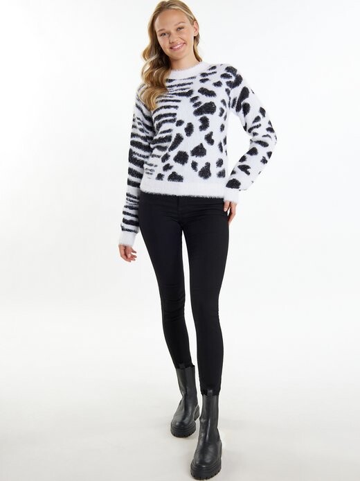 Вязаный свитер Mymo, экрю
Вязаный свитер Mymo, экрю