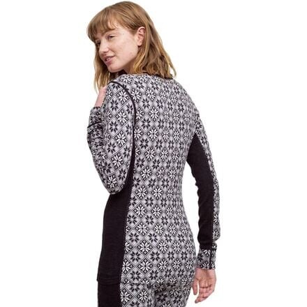 Топ с круглым вырезом Rose с длинными рукавами женский Kari Traa, черный
Топ с круглым вырезом Rose с длинными рукавами женский Kari Traa, черный