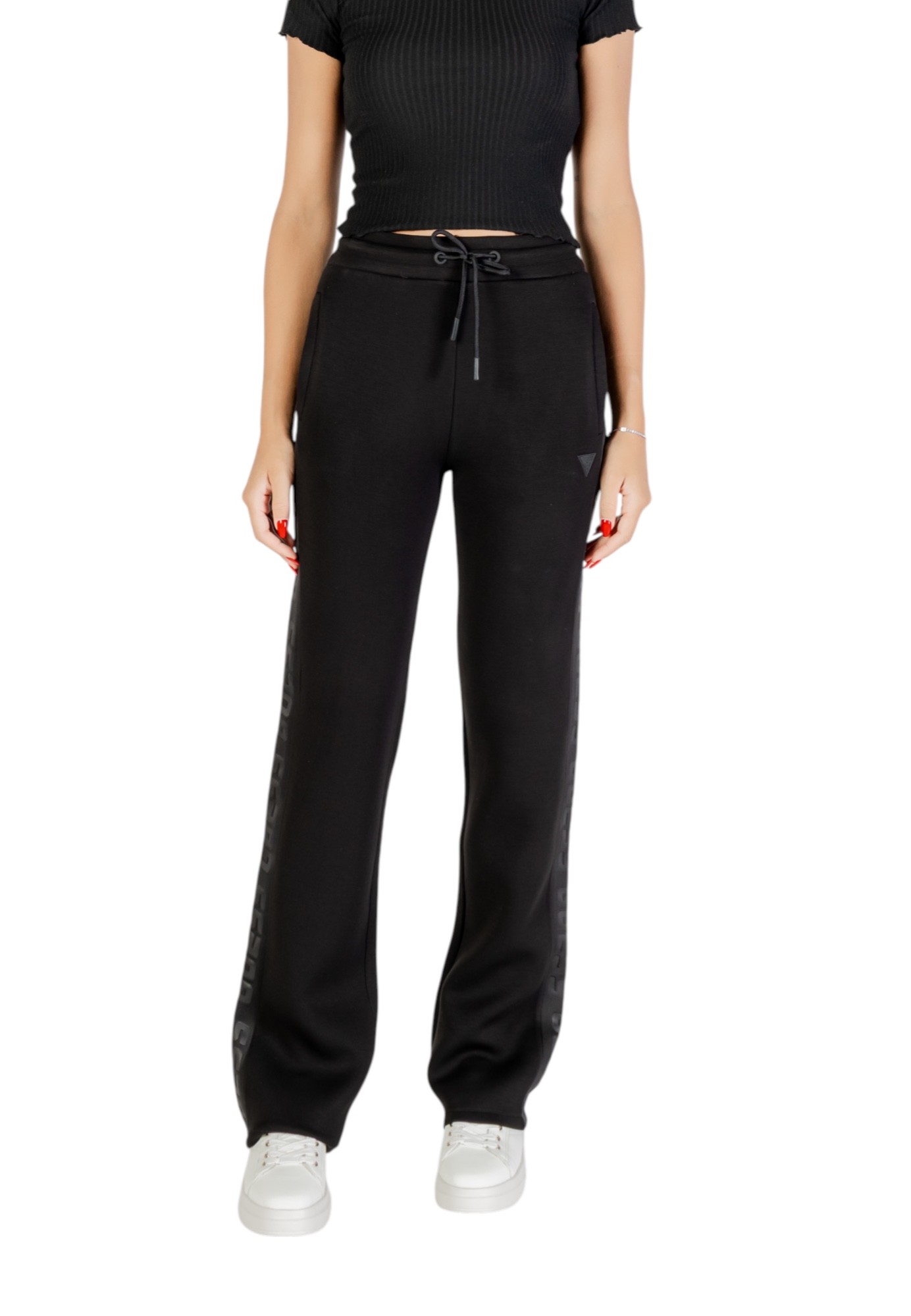 Брюки Guess, черный
Брюки Guess, черный