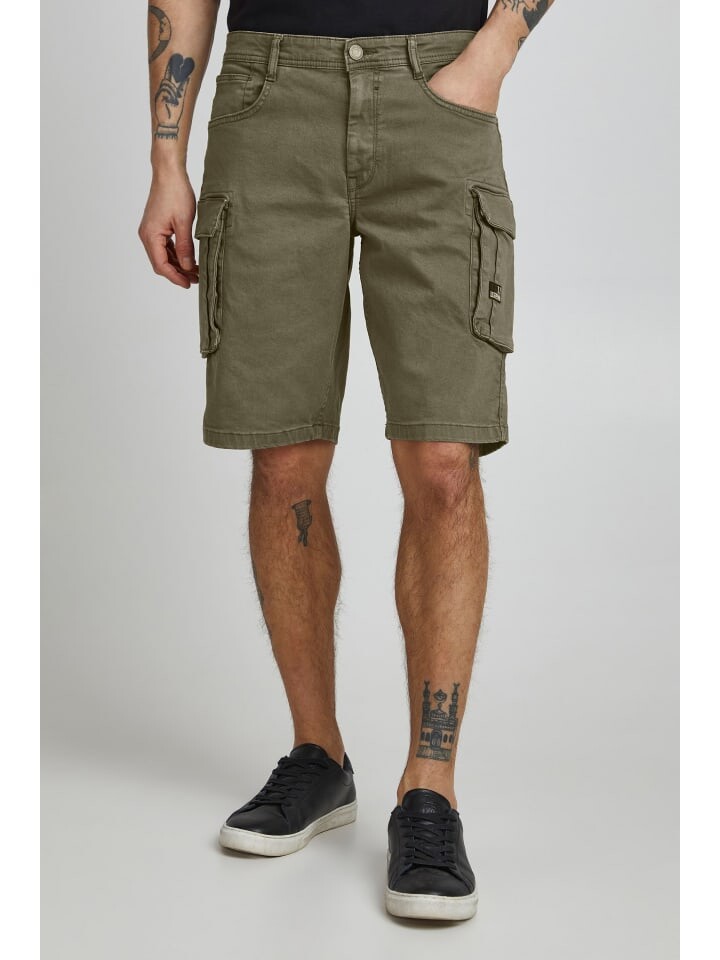 Тканевые шорты 11 Project, зеленый
Тканевые шорты 11 Project, зеленый