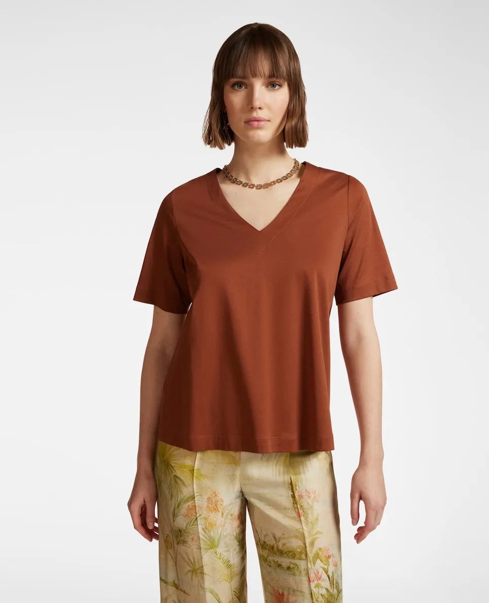 Женская футболка с V-образным вырезом и короткими рукавами Elena Miró, коричневый
Женская футболка с V-образным вырезом и короткими рукавами Elena Miró, коричневый