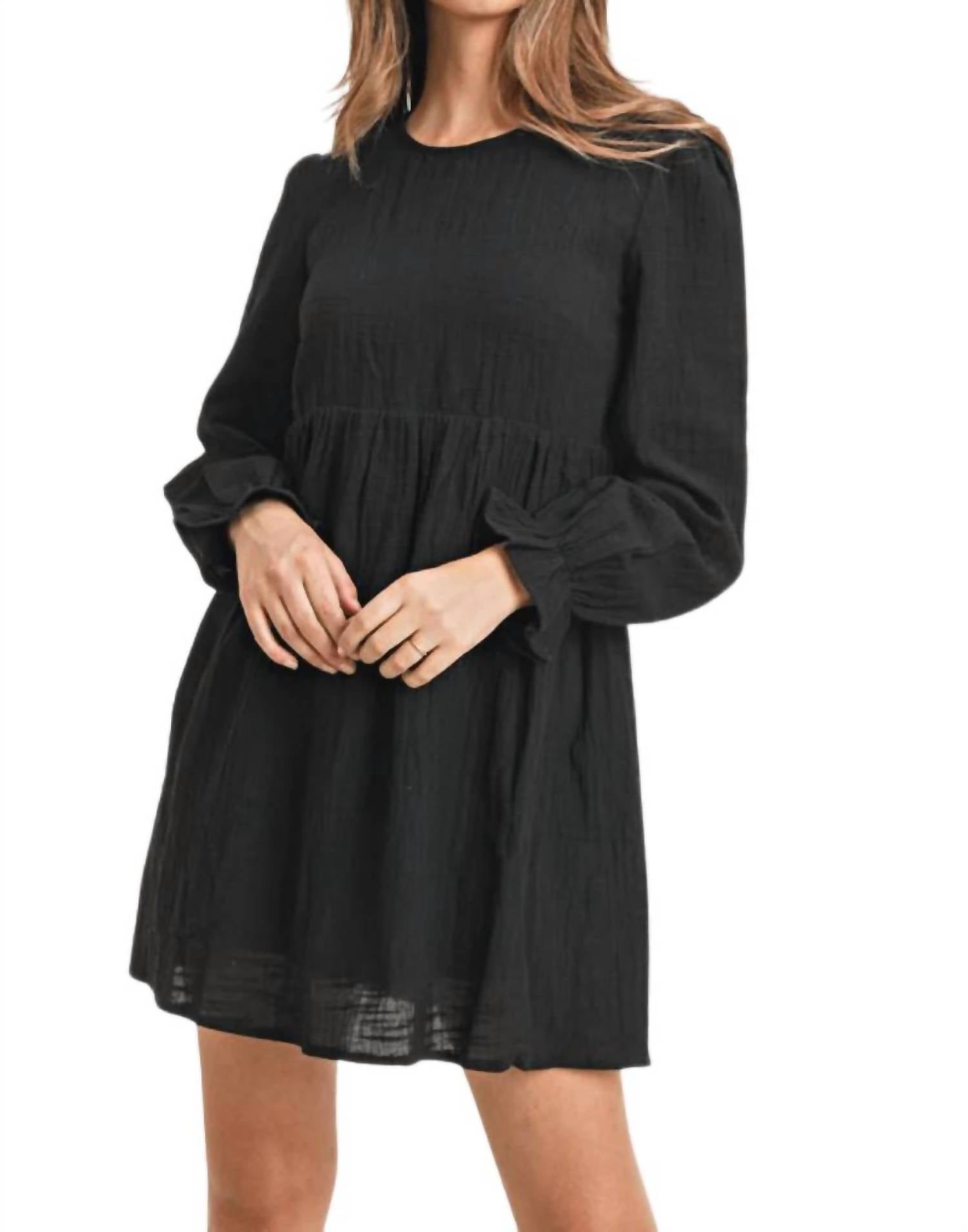 Платье Brooke Fit & Flare черного цвета Painted Threads
Платье Brooke Fit & Flare черного цвета Painted Threads