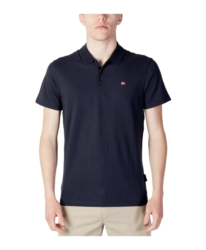 Классическая синяя рубашка поло, простой дизайн. Napapijri, синий
Классическая синяя рубашка поло, простой дизайн. Napapijri, синий