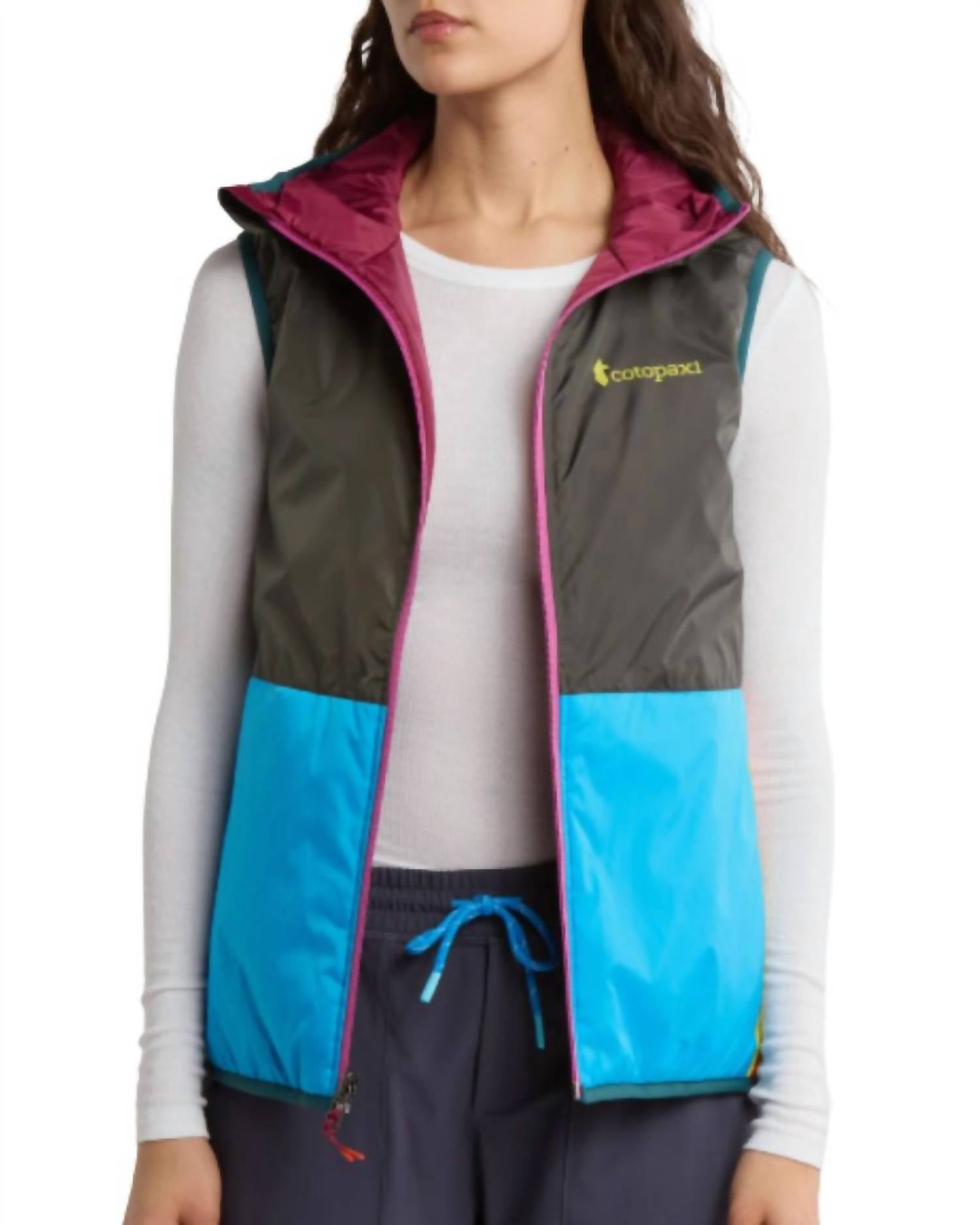 Жилет Teca Calido с капюшоном для бега cotopaxi, цвет run run
Жилет Teca Calido с капюшоном для бега cotopaxi, цвет run run