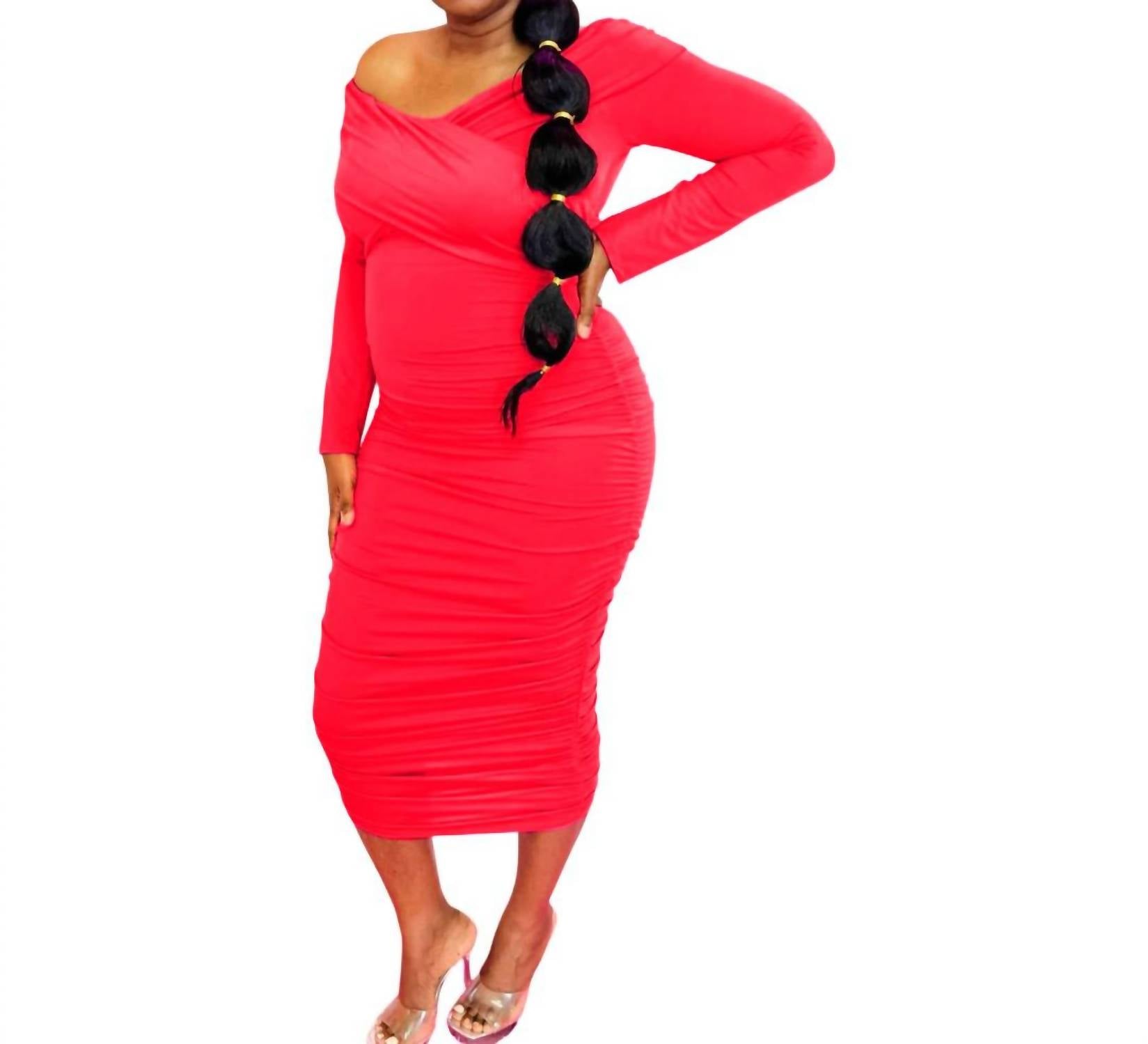 Платье с открытыми плечами - Plus, красное Gibiu, красный
Платье с открытыми плечами - Plus, красное Gibiu, красный