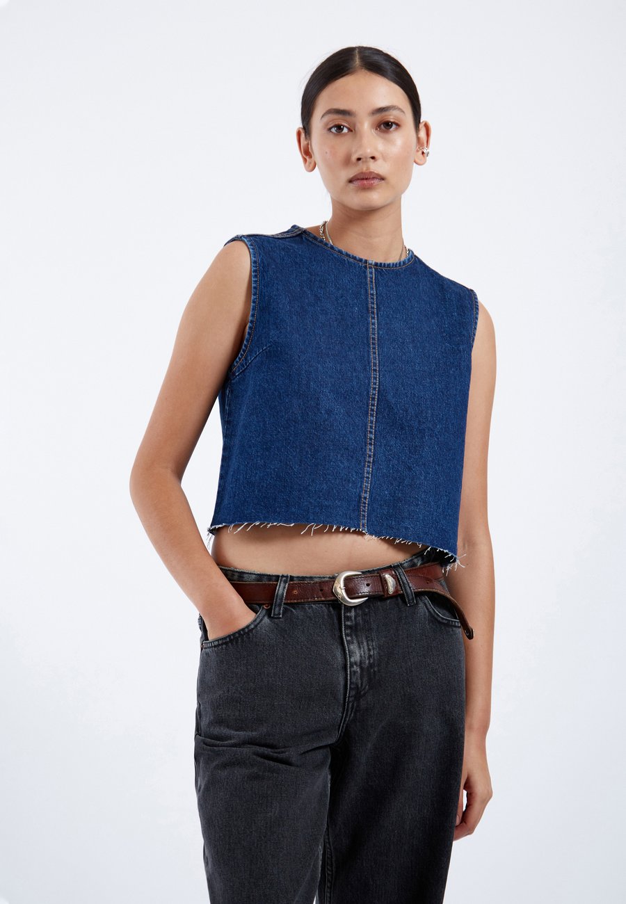 Блуза Dr.Denim ERIN , Haze Dark Retro/Dark-Blue Denim
Блуза Dr.Denim ERIN , Haze Dark Retro/Dark-Blue Denim