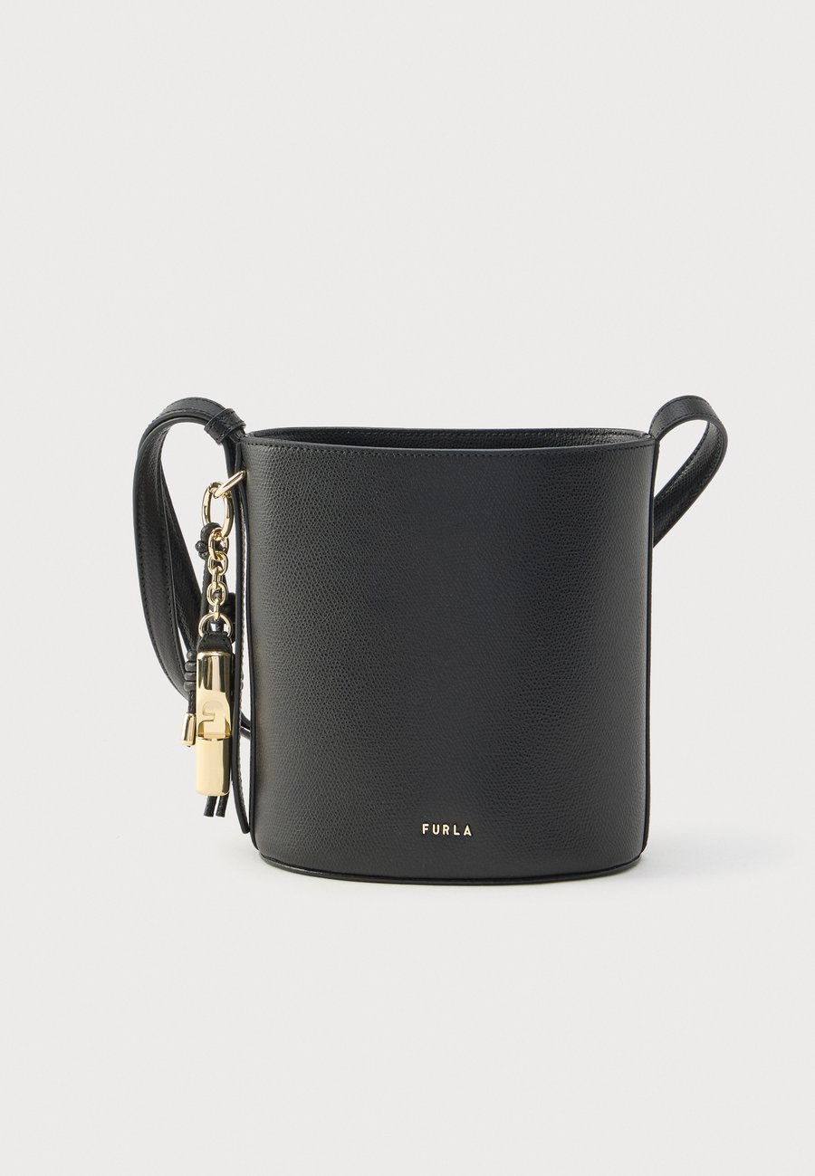 Сумка кросс-боди Furla ROXIE MINI BUCKET, Nero/Black
Сумка кросс-боди Furla ROXIE MINI BUCKET, Nero/Black