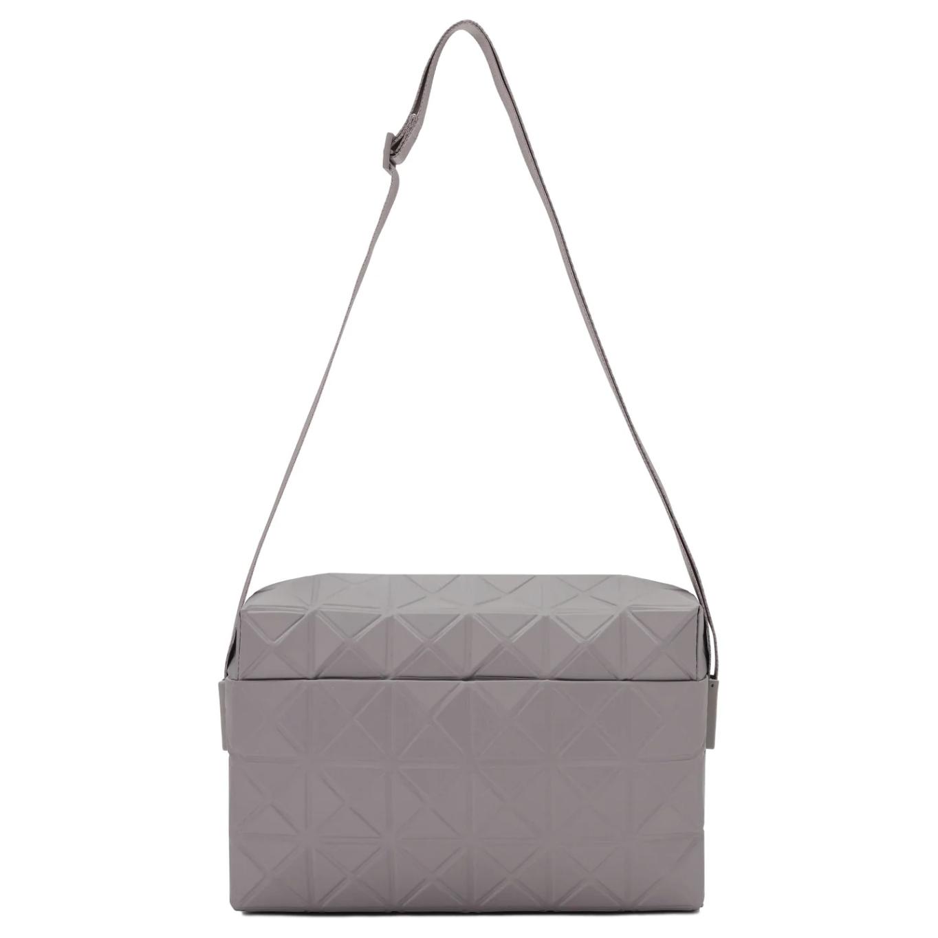 Полиэстеровая кроссбоди сумка унисекс gray ISSEY MIYAKE
Полиэстеровая кроссбоди сумка унисекс gray ISSEY MIYAKE