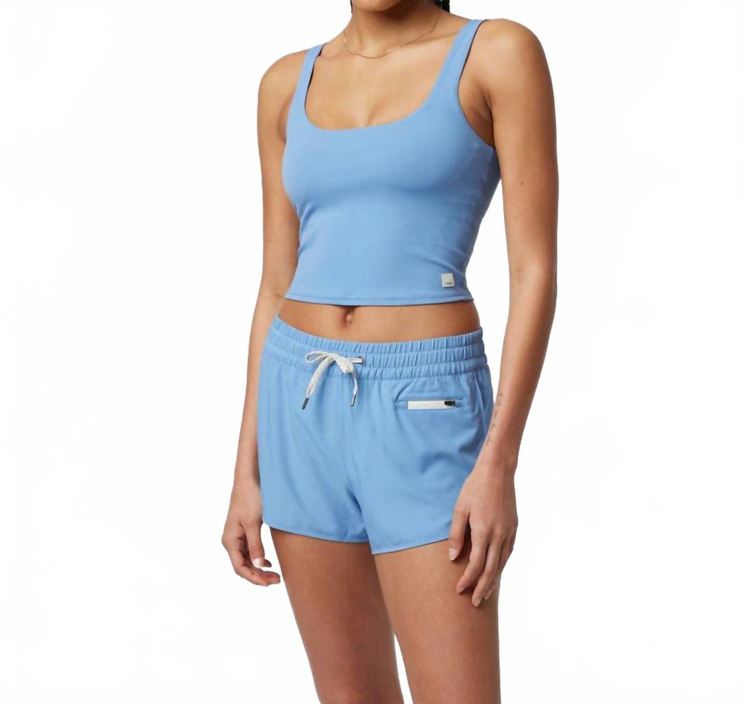 Кроп-топ в голубом цвете острова Vuori 
Кроп-топ в голубом цвете острова Vuori