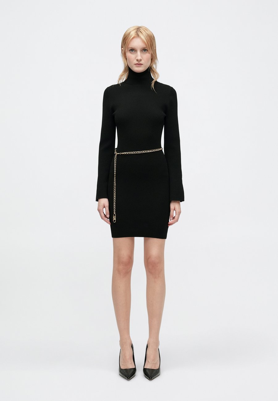 Платье MICHAEL Michael Kors CHAIN MINI , Black
Платье MICHAEL Michael Kors CHAIN MINI , Black