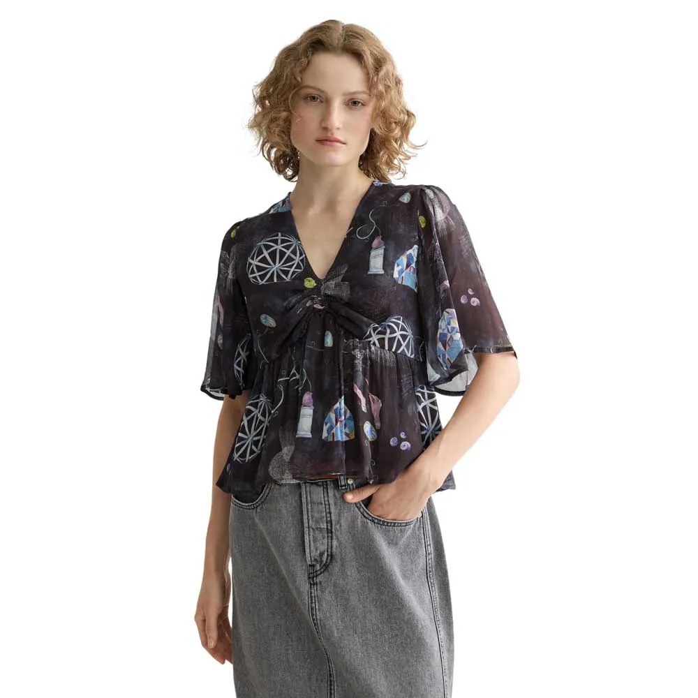 Блузка Scotch & Soda Peplum short sleeve, черный
Блузка Scotch & Soda Peplum short sleeve, черный