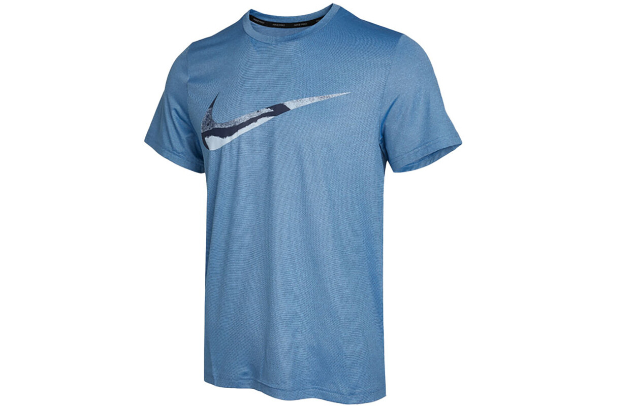 Футболка мужская небесно-голубая Nike, голубой
Футболка мужская небесно-голубая Nike, голубой