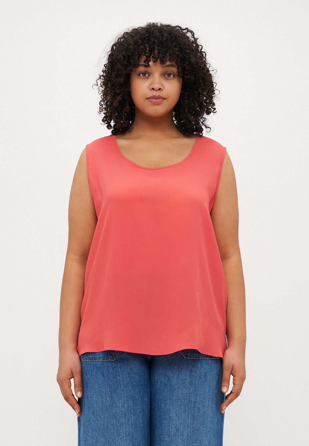 Топ ESTONIA Persona by Marina Rinaldi, коралловый
Топ ESTONIA Persona by Marina Rinaldi, коралловый
