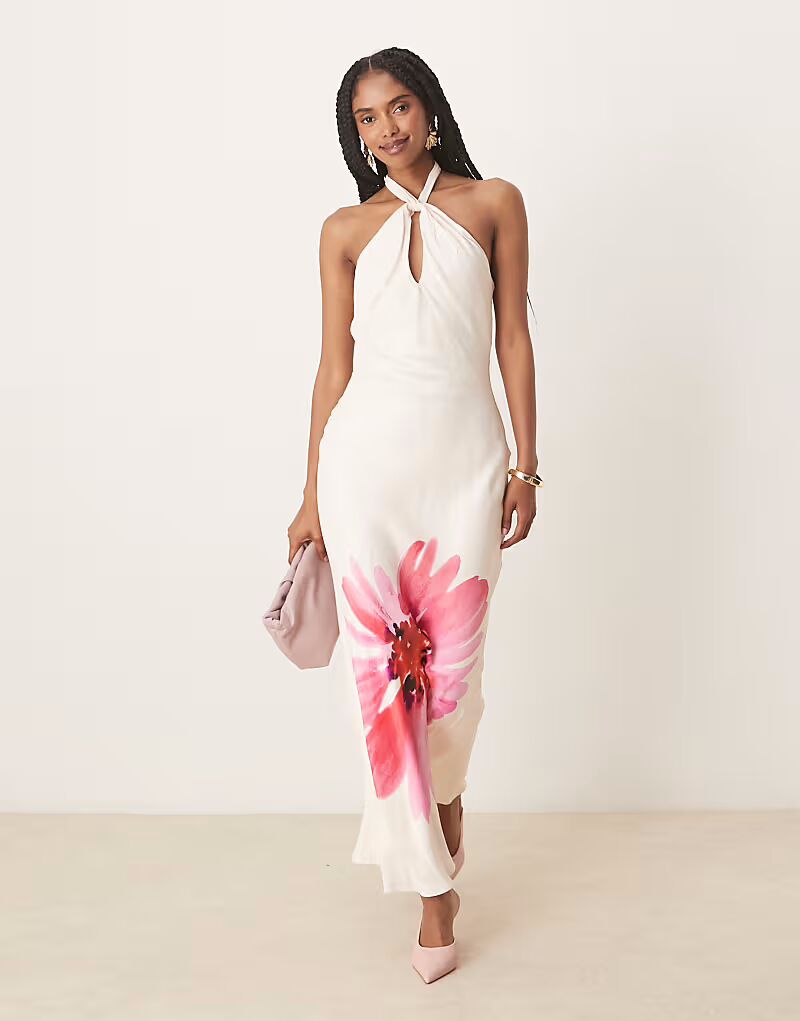 Платье-миди Nobody's Child Agnes с халтер-воротником и цветком белого цвета
Платье-миди Nobody's Child Agnes с халтер-воротником и цветком белого цвета