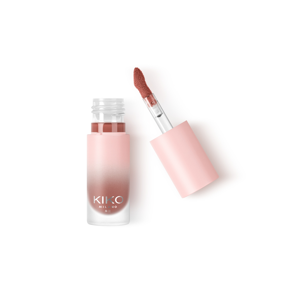 Легкий туманный липкий бальзам для губ усиливающий цвет, не сушащий бархатистый легко растушевывающийся смягчающий естественный контур губ KIKO
Легкий туманный липкий бальзам для губ усиливающий цвет, не сушащий бархатистый легко растушевывающийся смягчающий естественный контур губ KIKO
