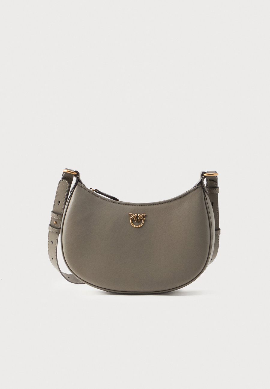 Сумка кросс-боди Pinko HALF MOON MINI, Noce/Antique Gold-Coloured/Taupe
Сумка кросс-боди Pinko HALF MOON MINI, Noce/Antique Gold-Coloured/Taupe