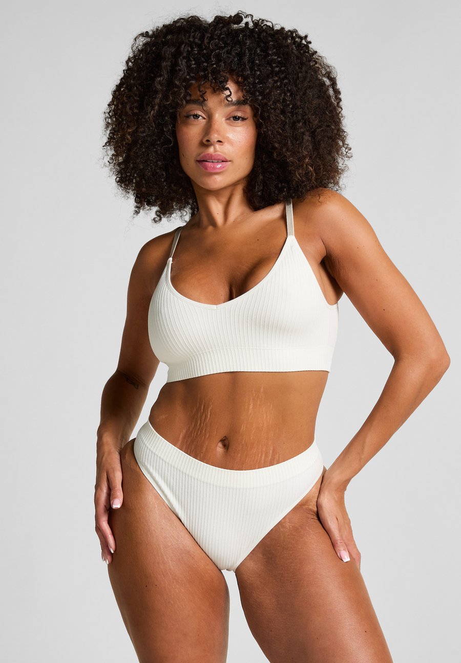 Брифы Hunkemöller Briefs, White
Брифы Hunkemöller Briefs, White