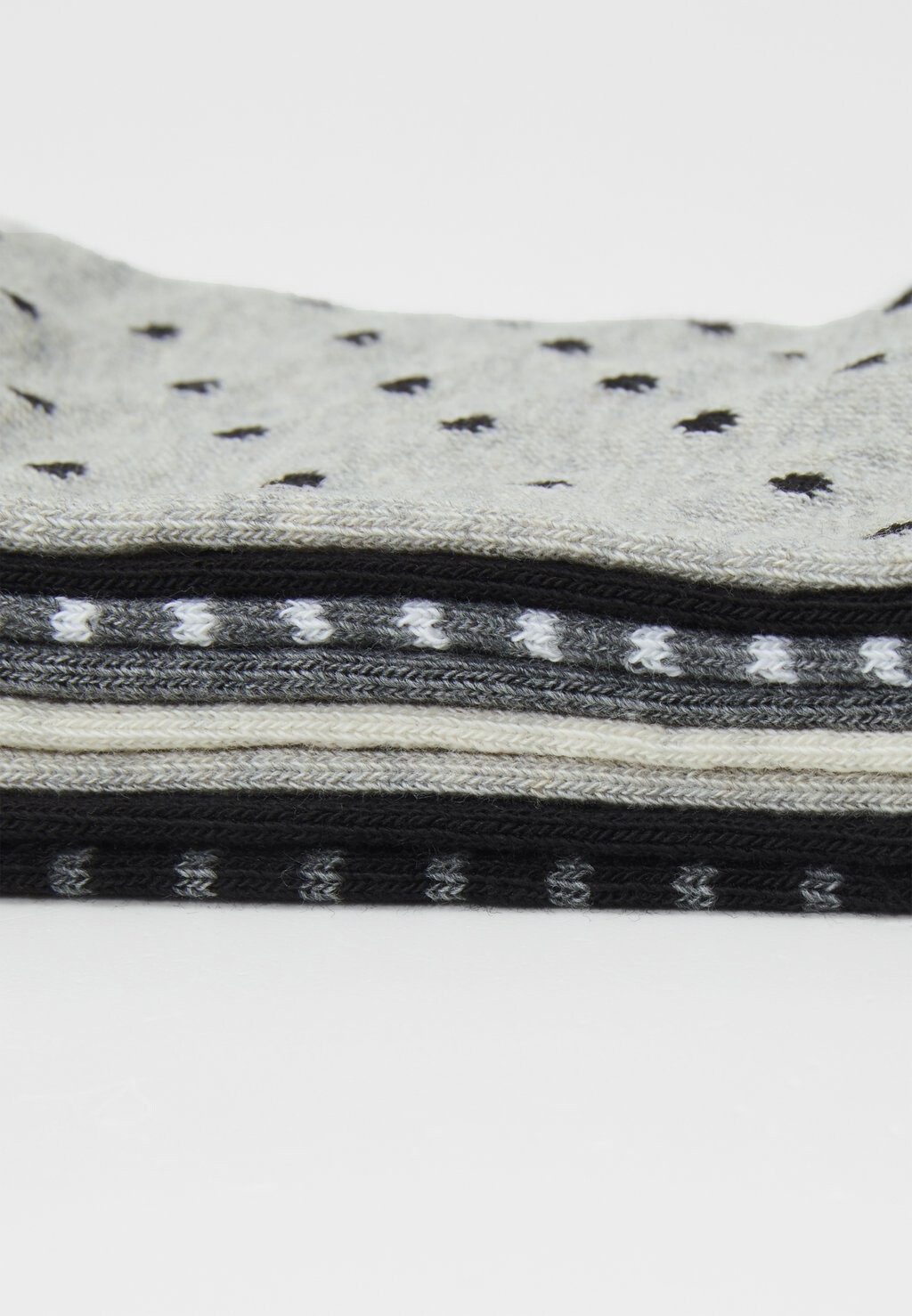 Спортивные носки 8 Pack Anna Field, серые
Спортивные носки 8 Pack Anna Field, серые